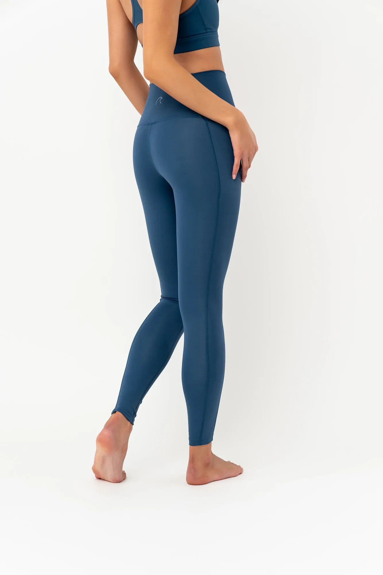 Agility High Waisted Athletic Leggings | Deep Blue