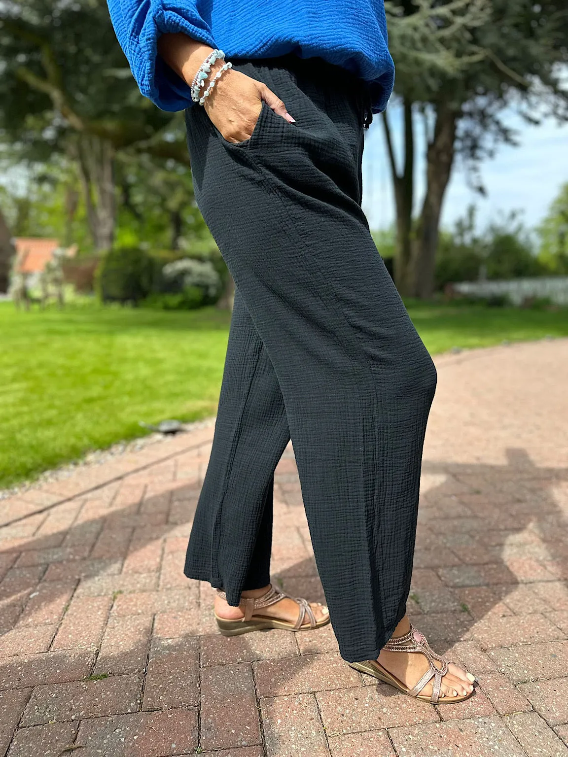 Black Bubble Cotton Trousers