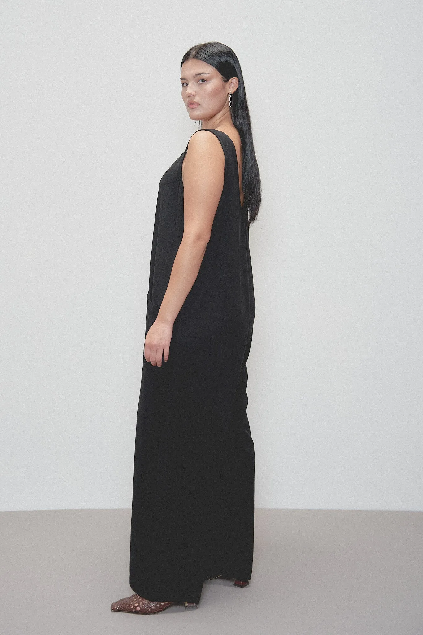 Black Linen Pockets Jumpsuit