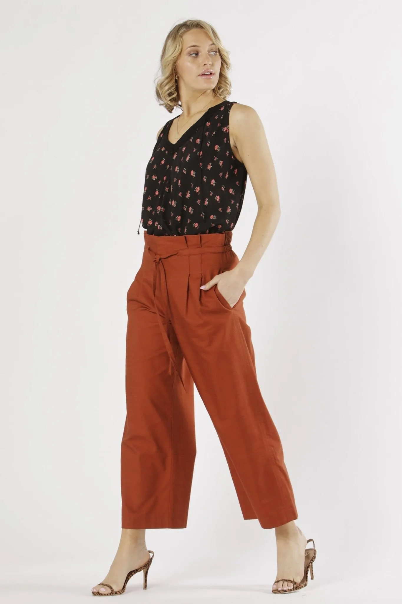 Fate   Becker Paloma High Waisted Pant in Caramel