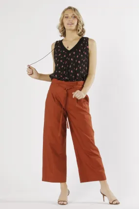 Fate   Becker Paloma High Waisted Pant in Caramel