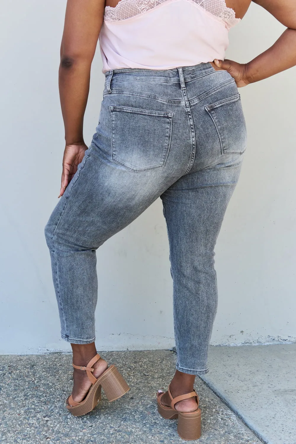 Judy Blue Racquel *all sizes* Size High Waisted Stone Wash Slim Fit Jeans (DS)