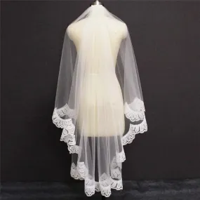 Lace Edge One Layer Short Voile Bridal Veil