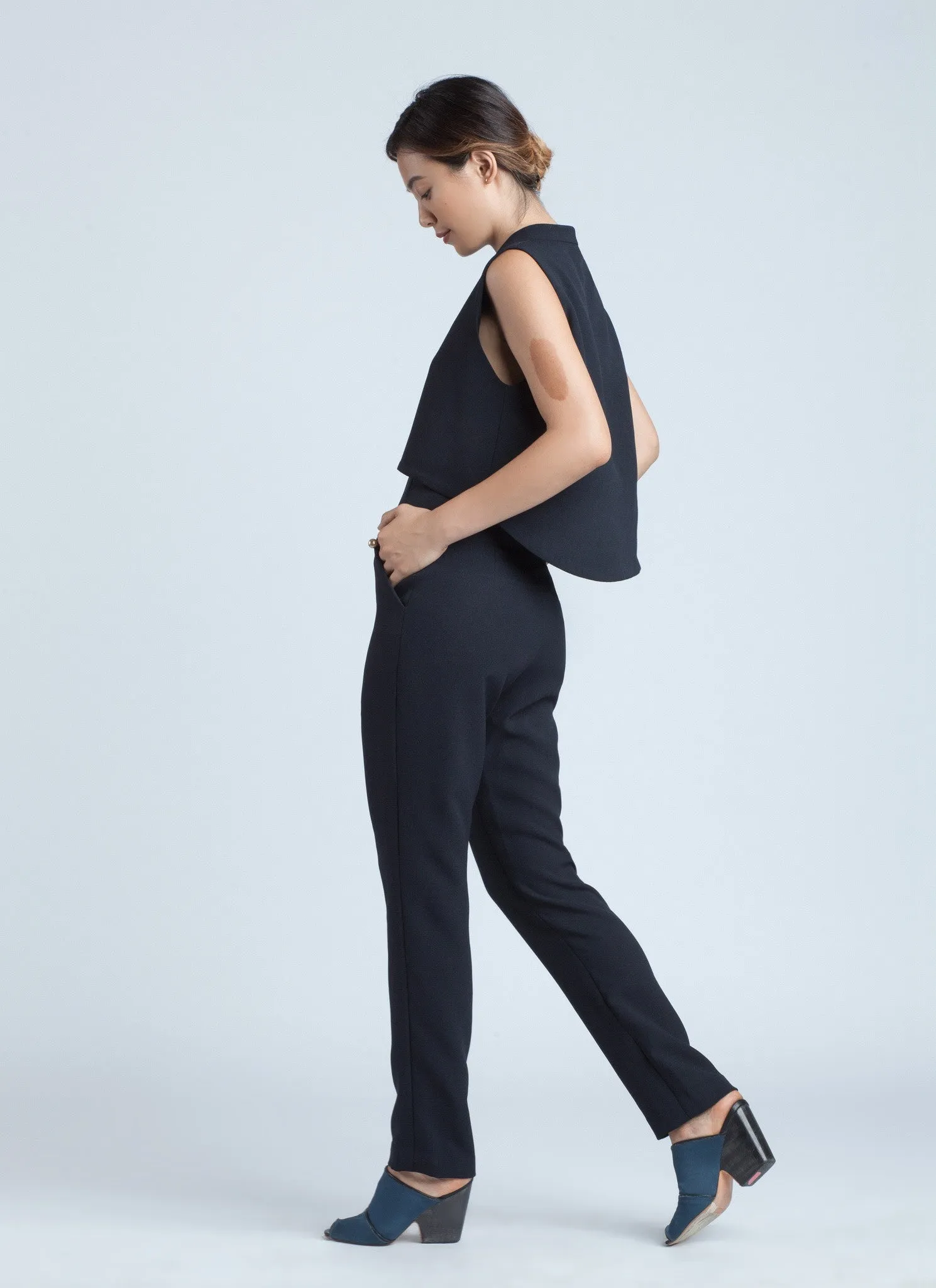 Sam High-Waisted Pocket Pant - Black Blue