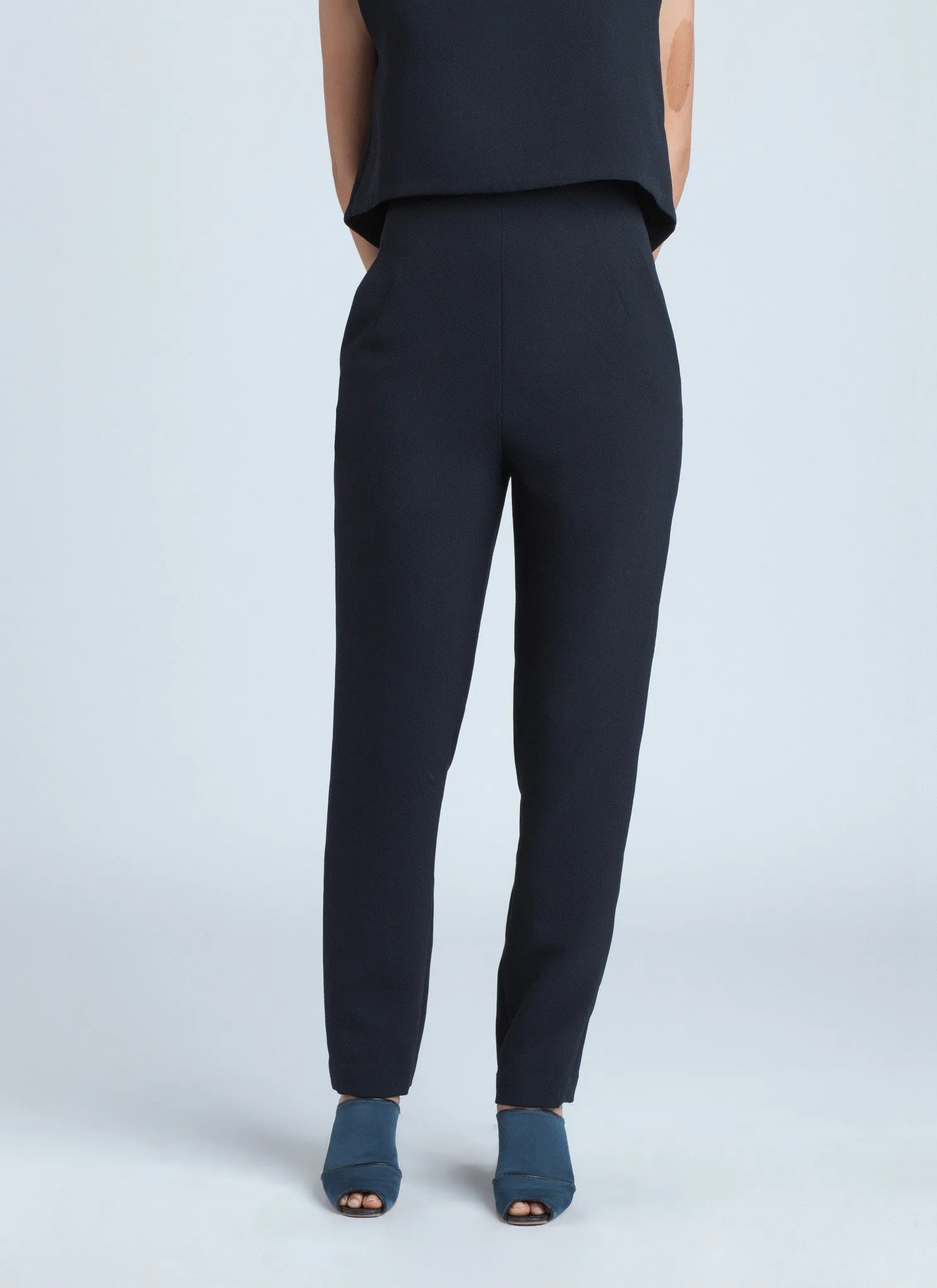 Sam High-Waisted Pocket Pant - Black Blue